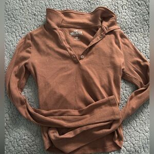 hollister collared long sleeve